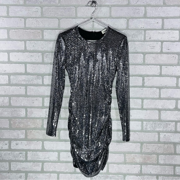 L’agence Sunny Metallic Silver Sequin Long Sleeve Mini Dress Size 2 - Picture 4 of 10